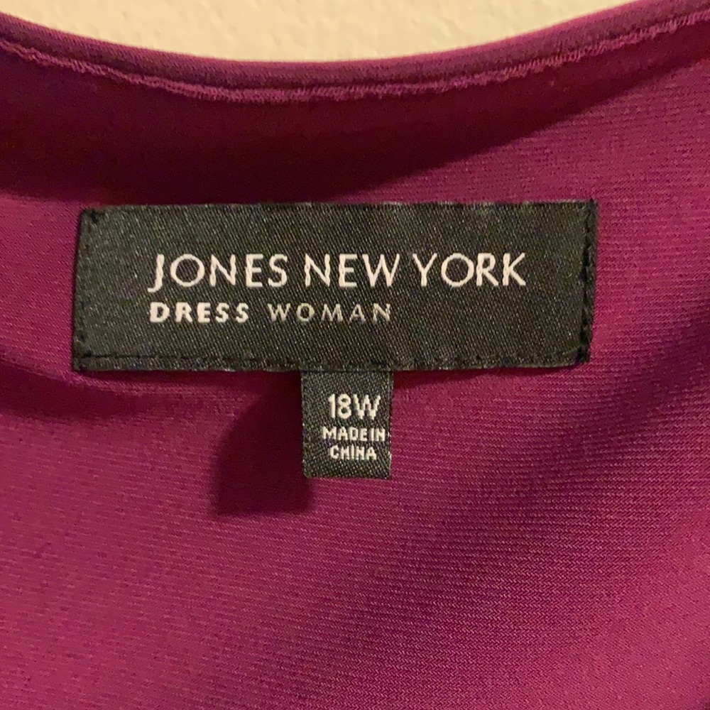 Jones New York size 18 w plum dress - Picture 3 of 5